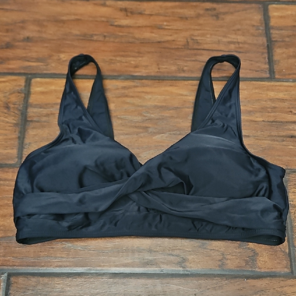 Black Women's Swimsuit Top XL